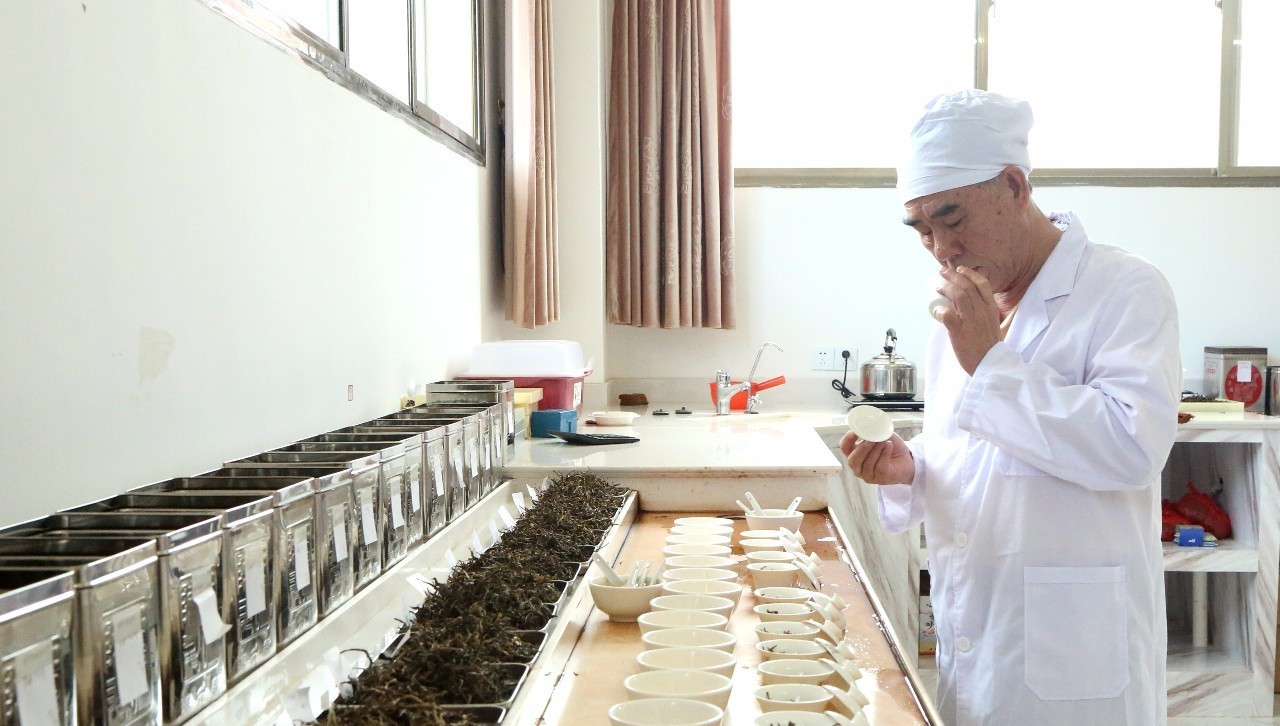 聽(tīng)陳升號(hào)掌門(mén)人，陳升河先生講述他與普洱茶的那些故事......  